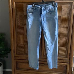 American Eagle Jeans size 12 short super stretch.